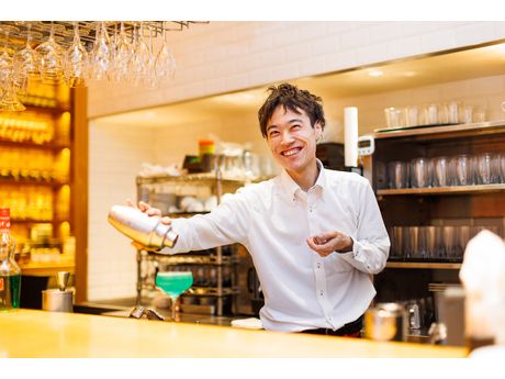 株式会社HUGEの求人・転職情報