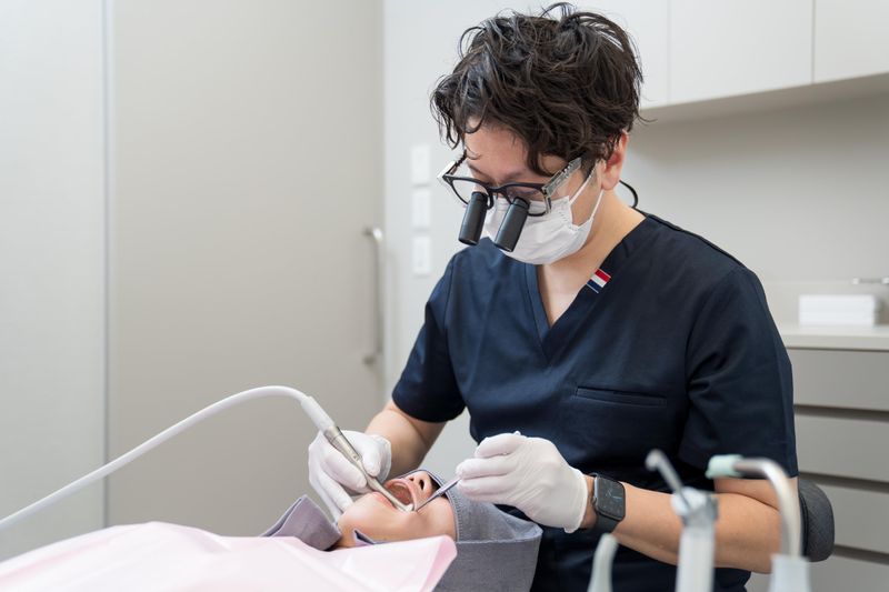 岸和田おとなこども歯科のアルバイト・バイト求人情報-04