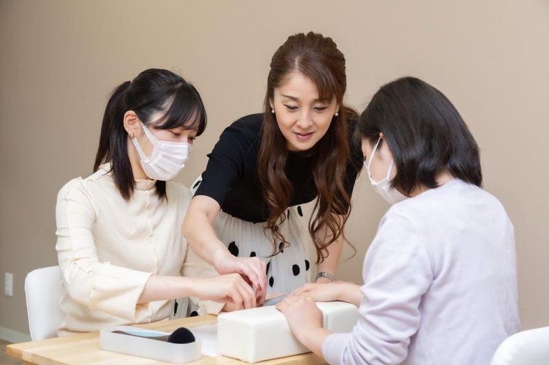 ネイルサロン クチュリエールのアルバイト・バイト求人情報-03