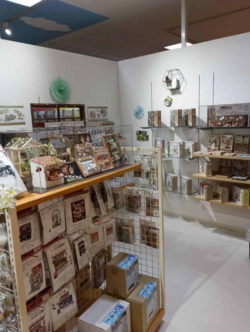 ガチャ王国サンパークあじす店_株式会社マキシム愛媛のアルバイト・バイト求人情報-02