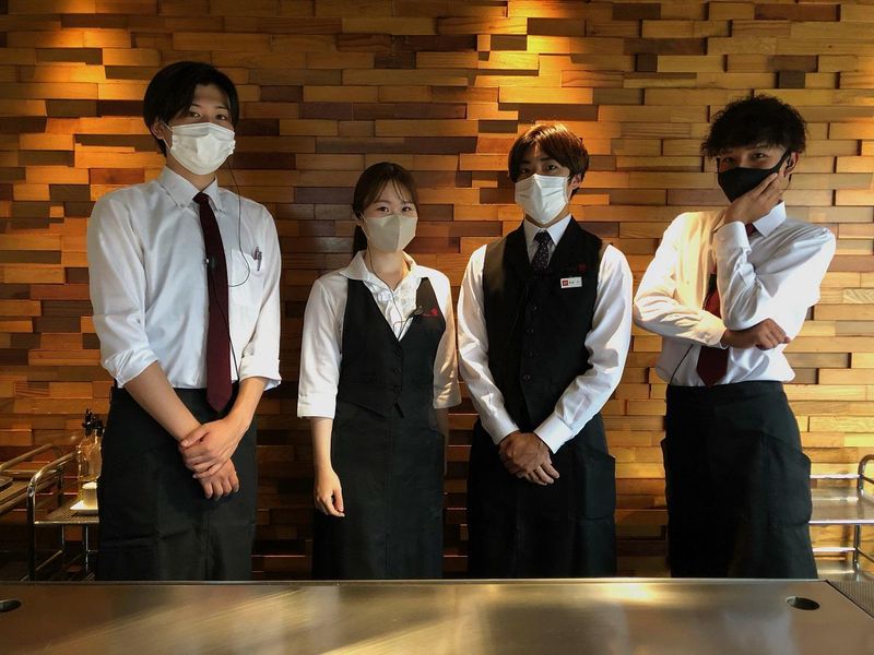 ステーキラウンジ 煉のアルバイト・バイト求人情報-02