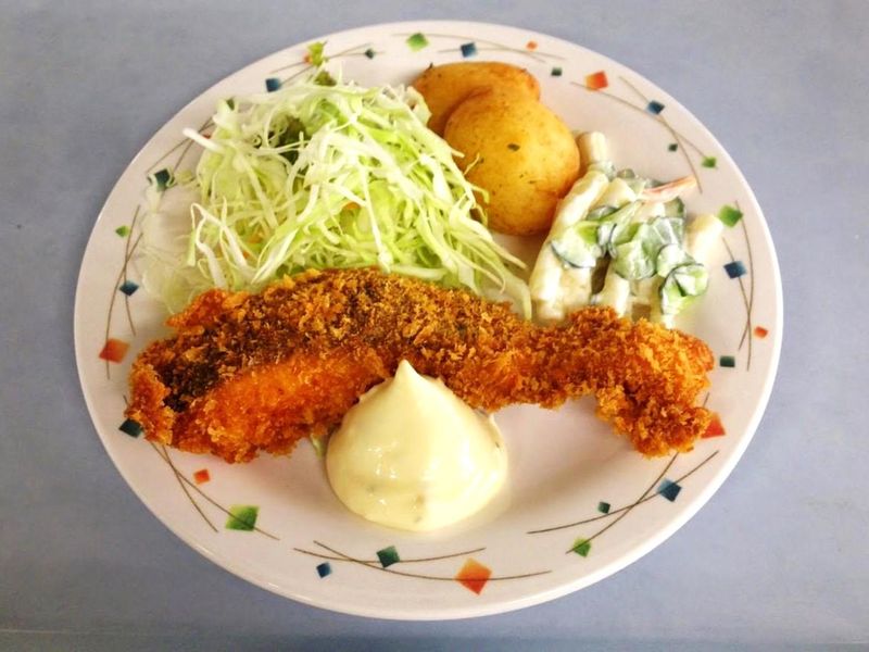 株式会社ユタカ技研 嵐山製作所様内社員食堂の派遣求人情報