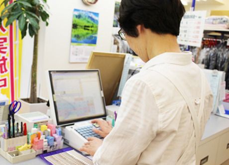 やなぎ屋クリーニング　天満橋店の求人3