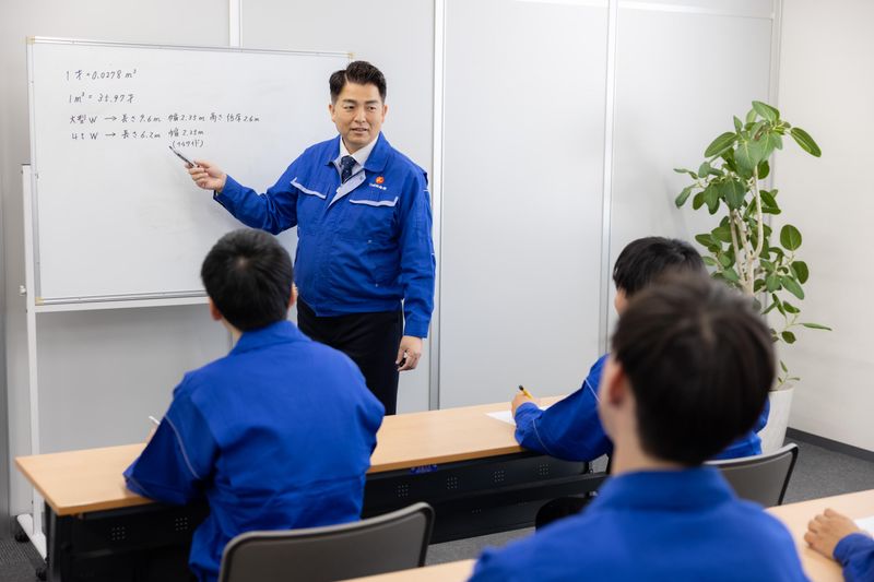 京都ロジスティクスセンターの求人情報