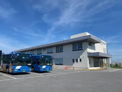 沖縄バス株式会社　豊見城営業所 輸送部