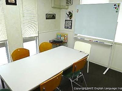 AIE英語専科　芦屋キャンパスのアルバイト・バイト求人情報-05