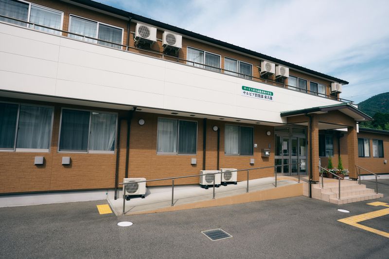 株式会社ラフアンドケア　サルビア倶楽部東大池のアルバイト・バイト求人情報-02