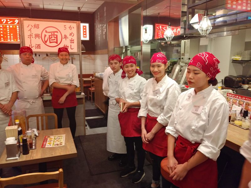 手包みわんたん麺 広州市場　イオンモールむさし村山店のアルバイト・バイト求人情報-02
