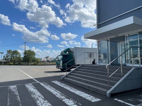 篠崎運輸　岩槻主幹営業所　業務課のアルバイト・バイト求人情報-02