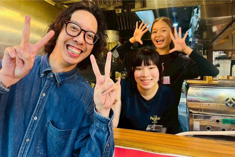 【秘伝のふわとろたこ焼きとおでん酒場　たこスタ　栄住吉店】のアルバイト・バイト求人情報-02