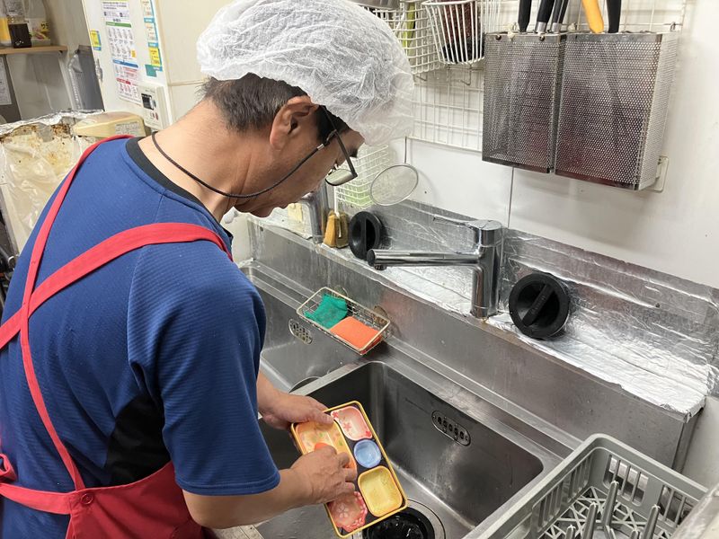 ニコニコキッチン　葛飾四つ木店のアルバイト・バイト求人情報-03