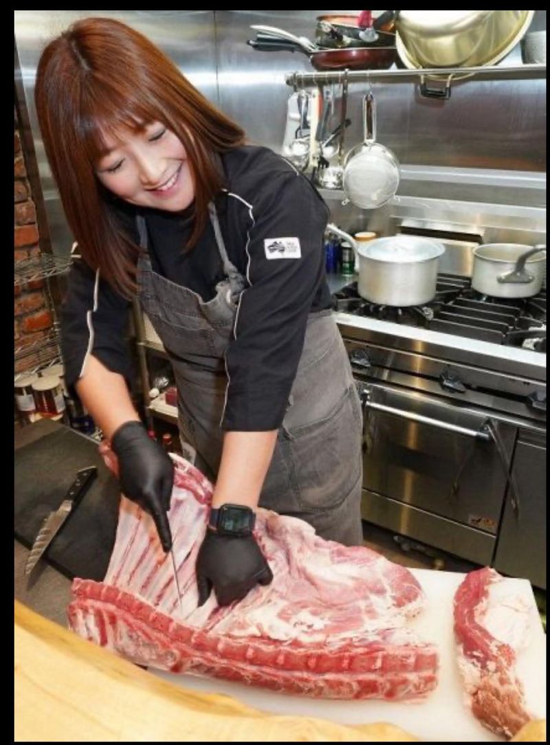 ラム肉バル　結(ゆい)のアルバイト・バイト求人情報-01