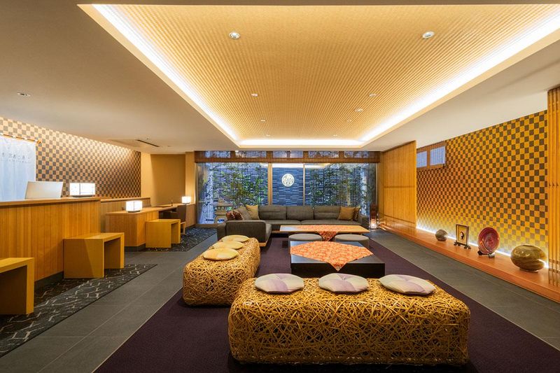 ホーム・ステイ・椛 三条 京都 (Homm Stay Nagi Sanjo Kyoto)のアルバイト・バイト求人情報-02