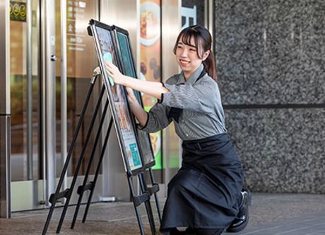 カフェ・ド・クリエ　京都四条店の求人1