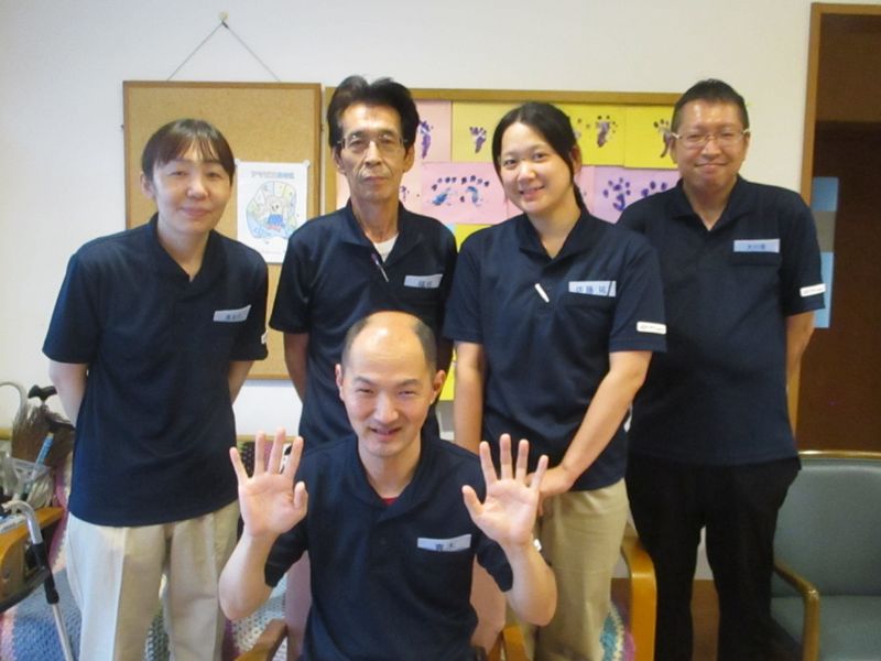 株式会社ニチイ学館