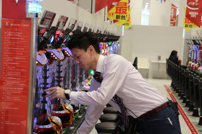 マンモス’21月寒店(有限会社エムズグループ)のアルバイト・バイト求人情報-05