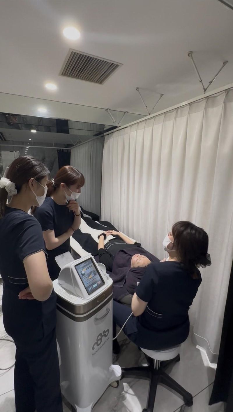 DUAL CLINIC心斎橋(医療法人社団創輝会)のアルバイト・バイト求人情報-04