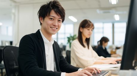 株式会社トラストファミリー