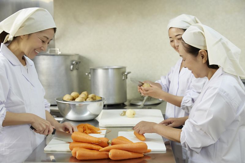 大阪ダイヤビルディング食堂のアルバイト・バイト求人情報-03