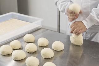 PizzaStrada 柏工場のアルバイト・バイト求人情報-04