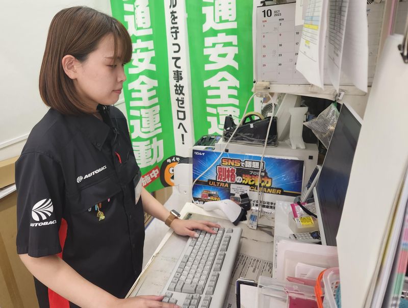 オートバックス　岡崎南店のアルバイト・バイト求人情報-09