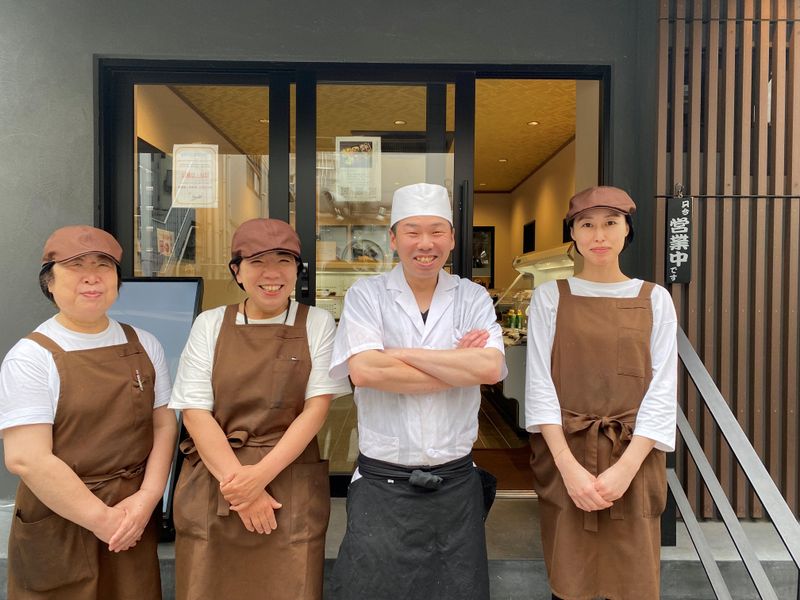 お惣菜・お弁当　ひろひろやのアルバイト・バイト求人情報-02