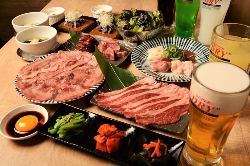 焼肉ホルモン　下町の牛　栄店のアルバイト・バイト求人情報-02