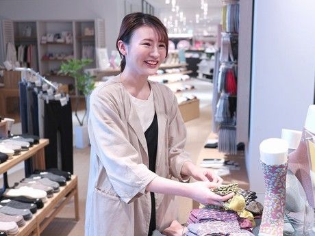 靴下屋　京都ポルタ店の求人情報