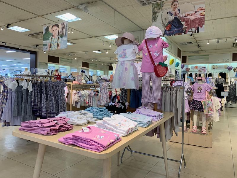 any SiS・any FAM　フェアモール アピタ松任店のアルバイト・バイト求人情報-03