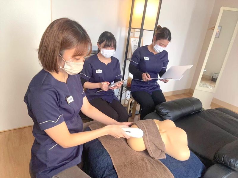 ドライヘッドスパ専門店『癒し〜ぷ』高知帯屋町店 別館のアルバイト・バイト求人情報-04