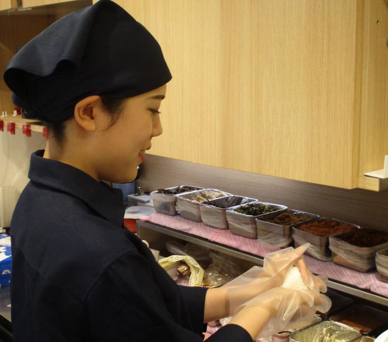 おにぎり家一粒　石橋店のアルバイト・バイト求人情報-03