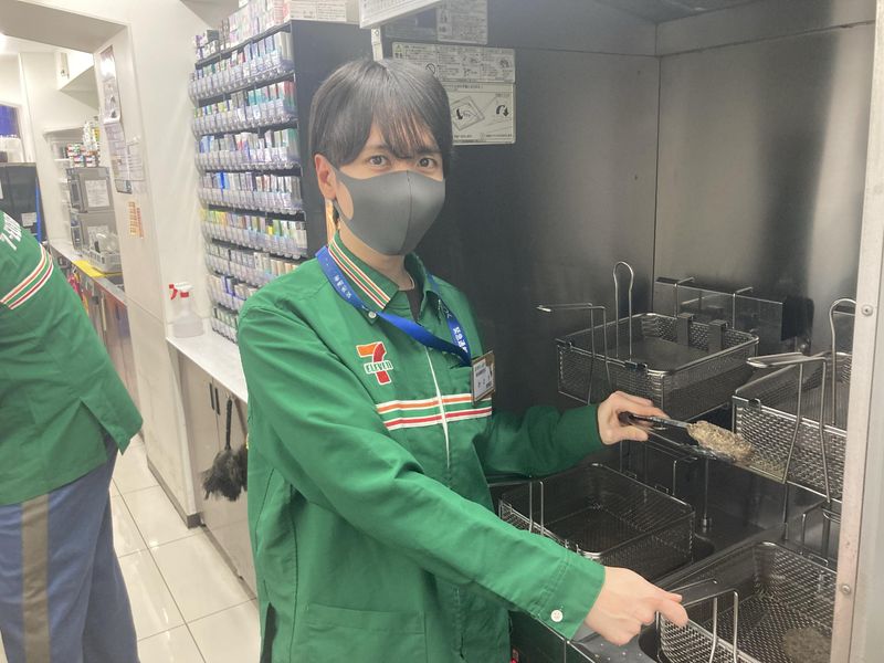 セブンイレブン高島平駅前店(株式会社アレクサンドリア)のアルバイト・バイト求人情報-04