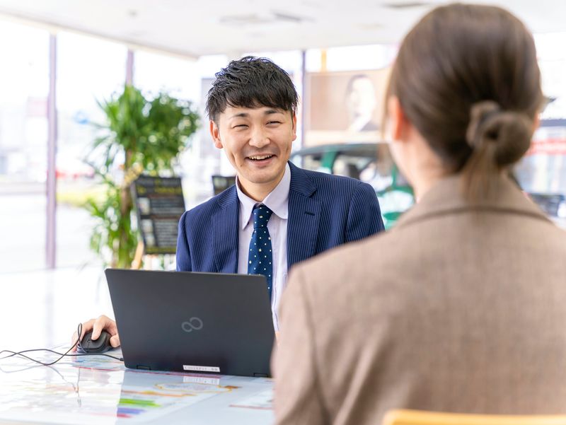トヨタカローラ旭川株式会社 留萌店のアルバイト・バイト求人情報-02