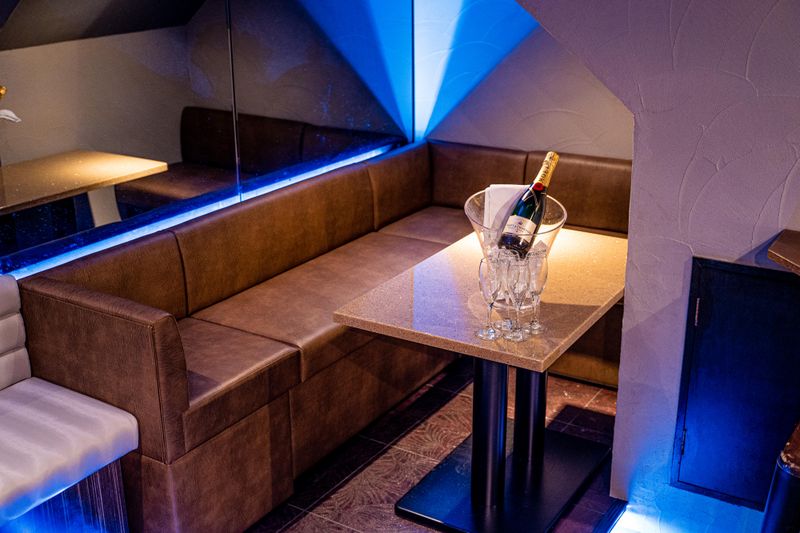 OAK BAR SHIBUYAのアルバイト・バイト求人情報-05