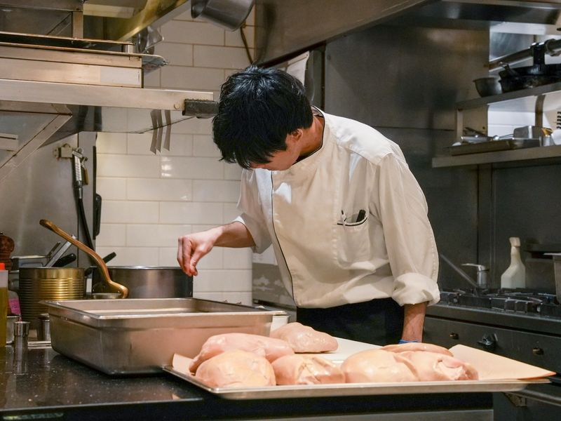 俺のフレンチ 渋谷のアルバイト・バイト求人情報-05