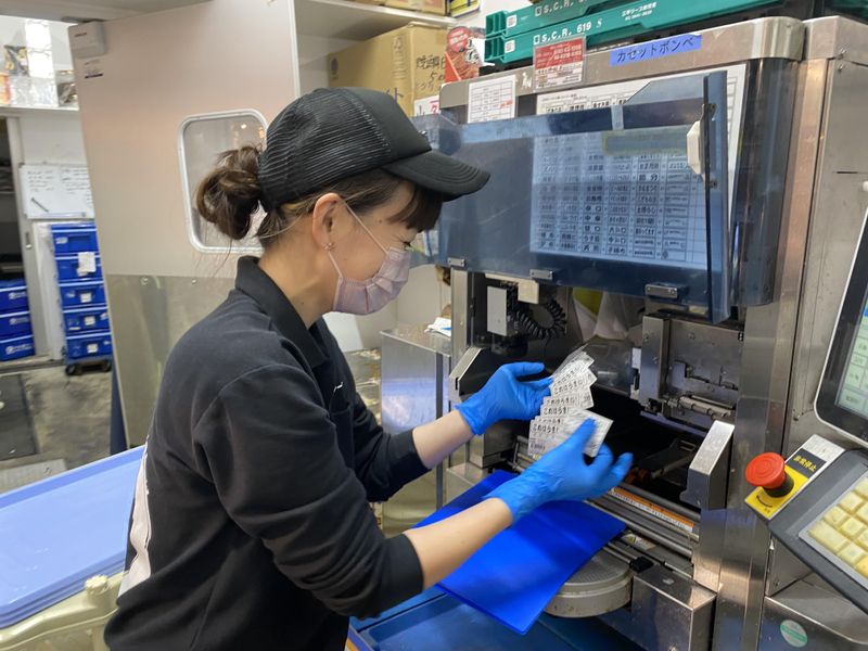 日本鮮魚　トナリエ大和高田店のアルバイト・バイト求人情報-05