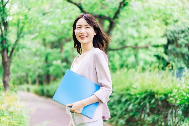 株式会社リヴホールディングスの求人・転職情報