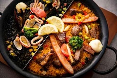 スペインバル La Cazuela roja(ラ カスエラロハ)　グランフロント大阪店のアルバイト・バイト求人情報-05