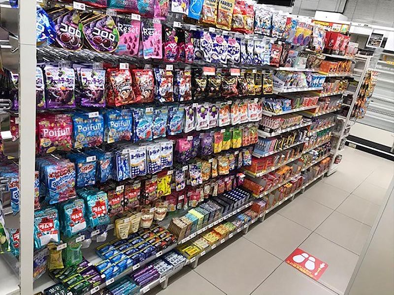 ファミリーマート　尾張一宮PA上り店のアルバイト・バイト求人情報-05