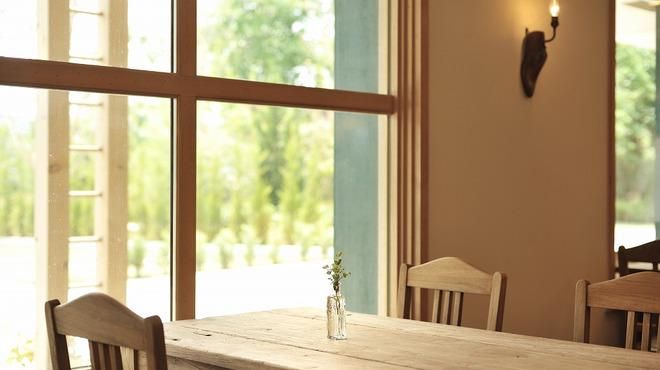 三橋の森カフェボスケのアルバイト・バイト求人情報-01