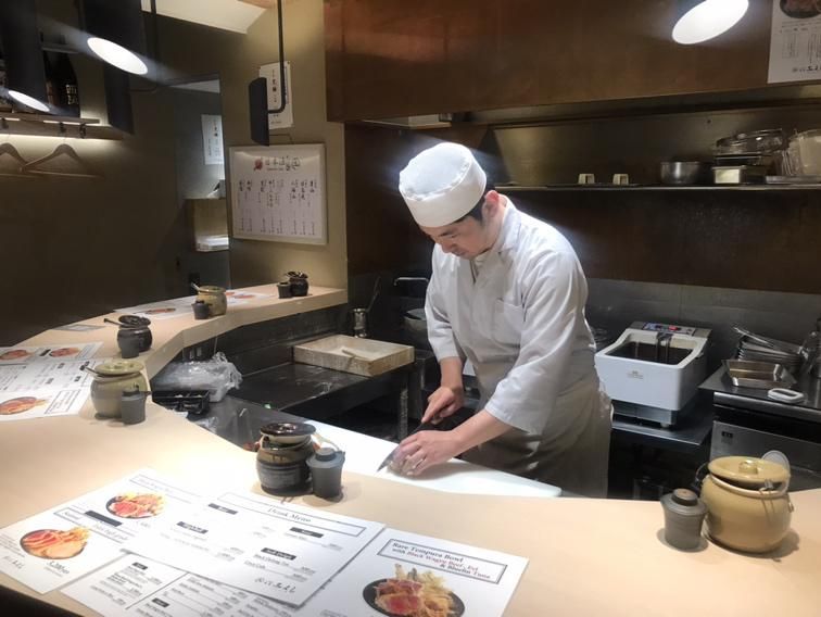 レア天丼　三よし　銀座本店のアルバイト・バイト求人情報-02