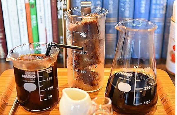 Cafe 赤居文庫のアルバイト・バイト求人情報-02