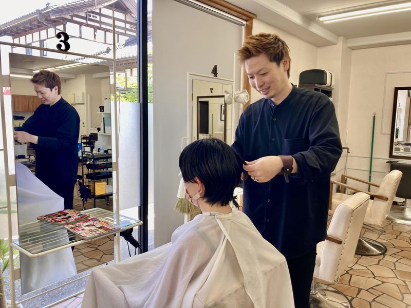 美容室Lunaのアルバイト・バイト求人情報-01