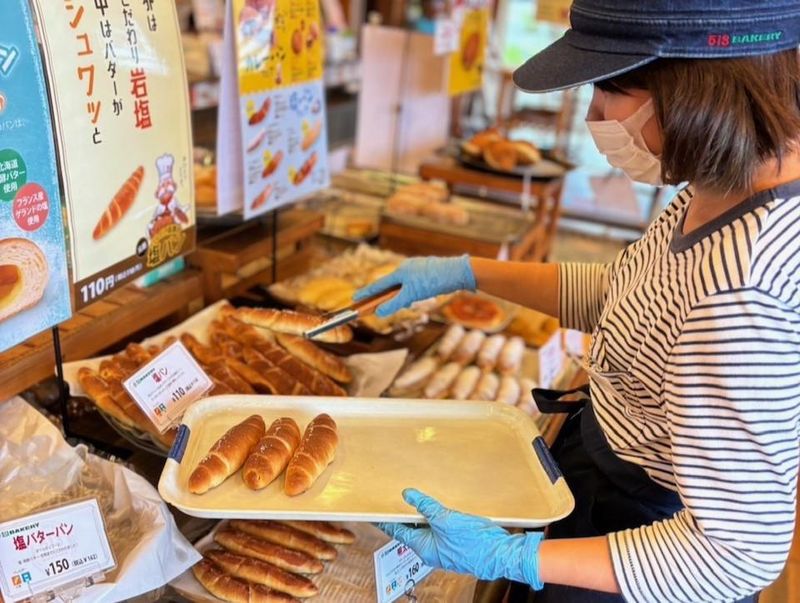 株式会社コイサンズ　パンの駅　513BAKERY　四日市菰野店の求人・転職情報-05