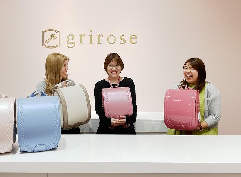 株式会社土屋鞄製造所　grirose　yokohamaのアルバイト・バイト求人情報-03