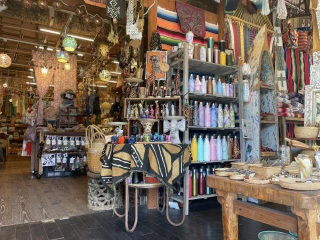 マライカBAZAAR　奈良店のアルバイト・バイト求人情報