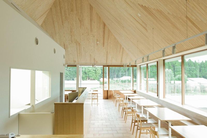 株式会社恋する豚研究所のアルバイト・バイト求人情報-02