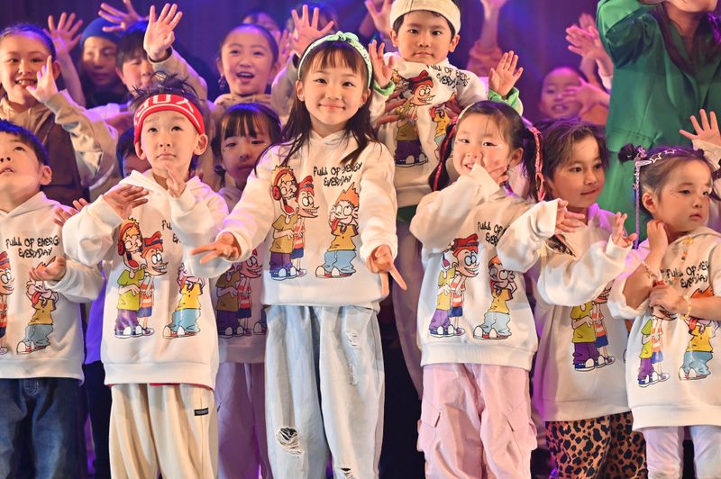 D'zダンススクール府中校のアルバイト・バイト求人情報-03