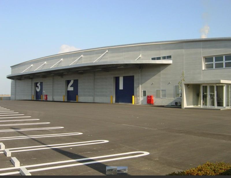 森川株式会社　本社の求人情報