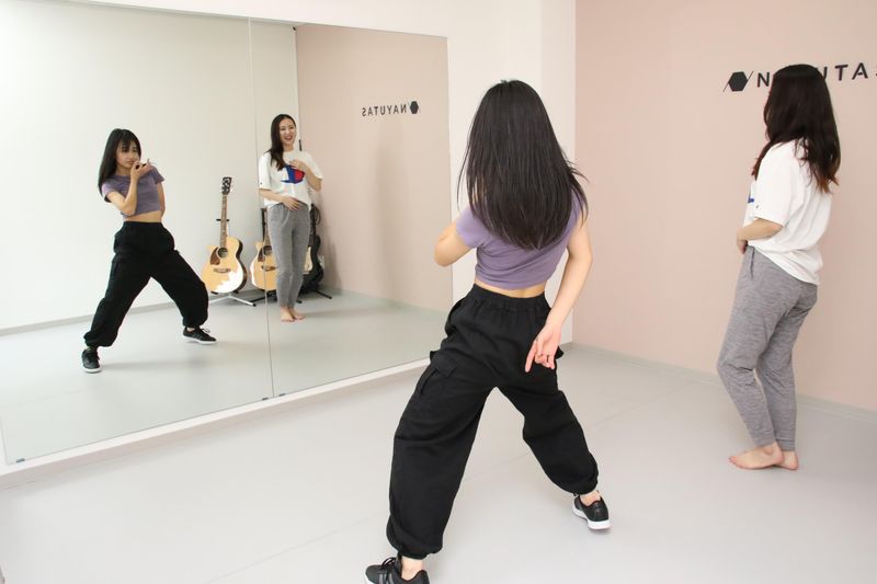 NAYUTAS(ナユタス)鷺沼校(K-POP、HIP-HOP)のアルバイト・バイト求人情報-02
